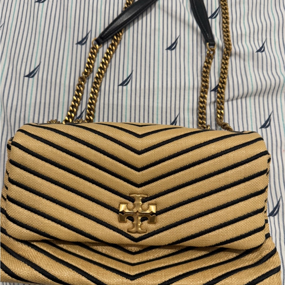 Beautiful authentic original tory Burch bag used a couple of times